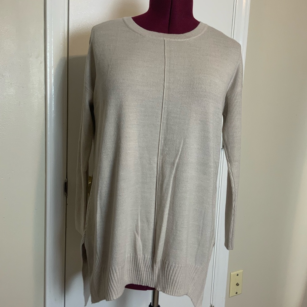 EUC a.n.a. Tan Knit Tunic Pullover Sweater long sleeves PL Women’s